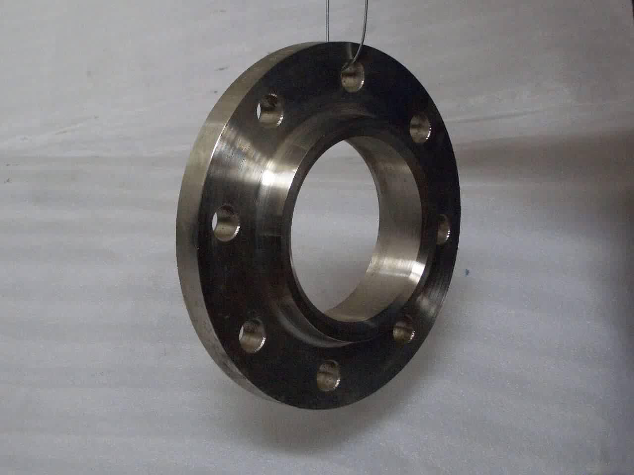 法兰密封性能的关键技术解析